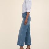 Meg High Rise | Assertive Wash