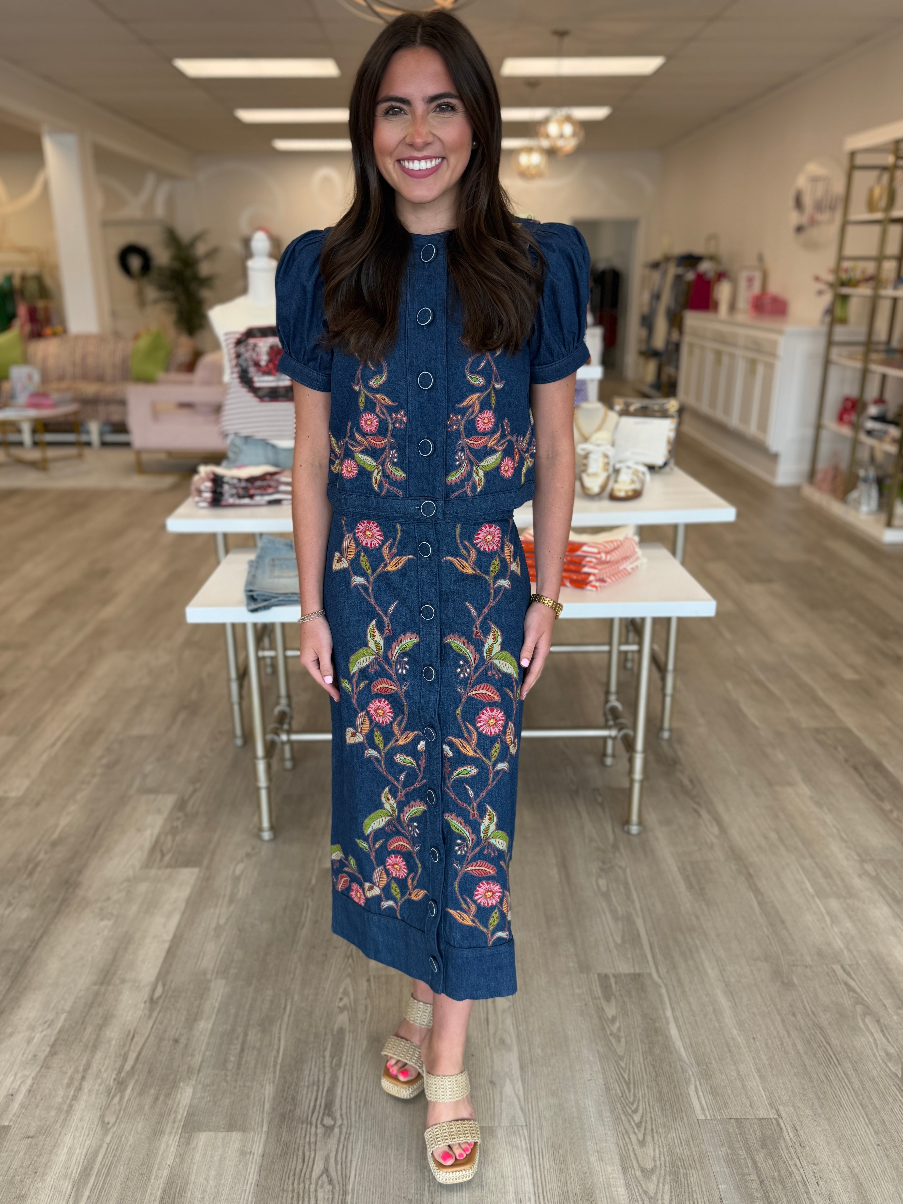Clothing – Tulip
