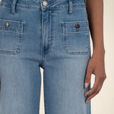 Meg High Rise | Assertive Wash