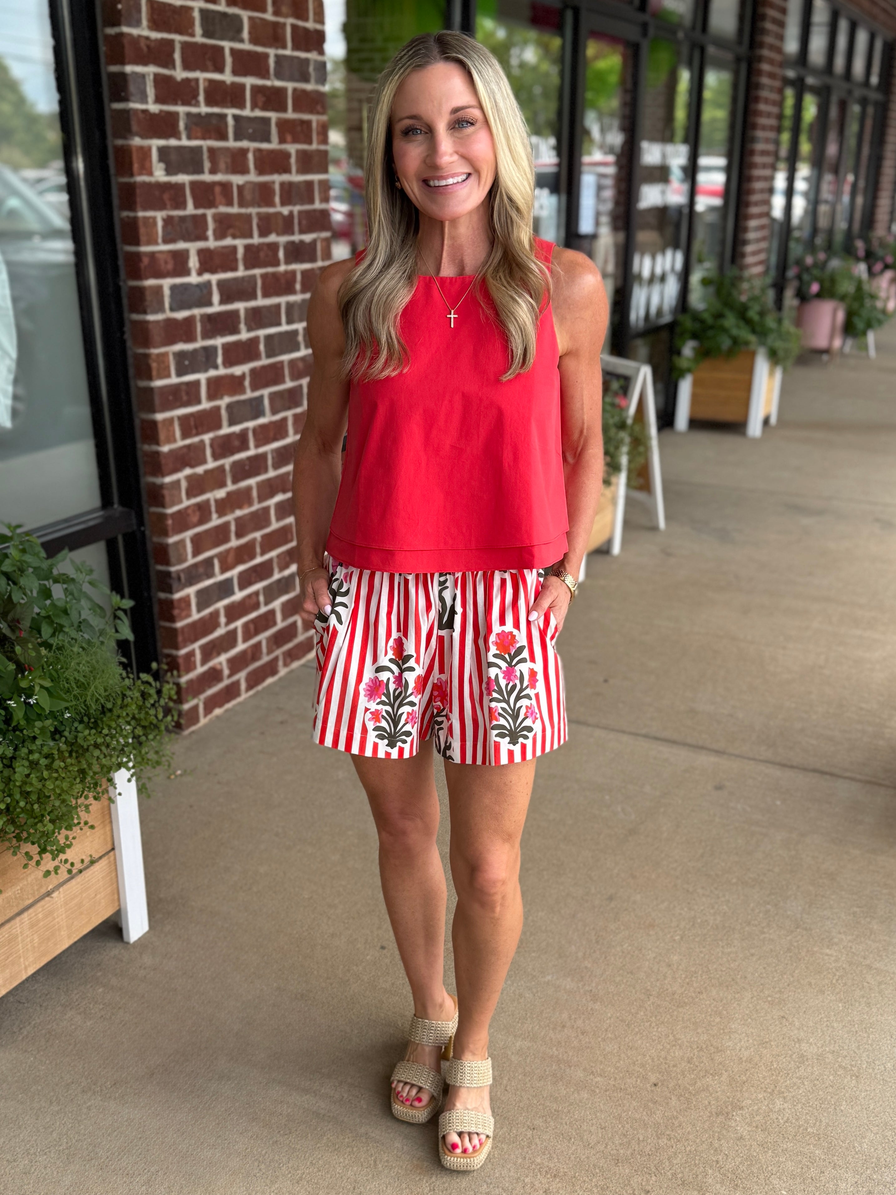 June Top | Red – Tulip