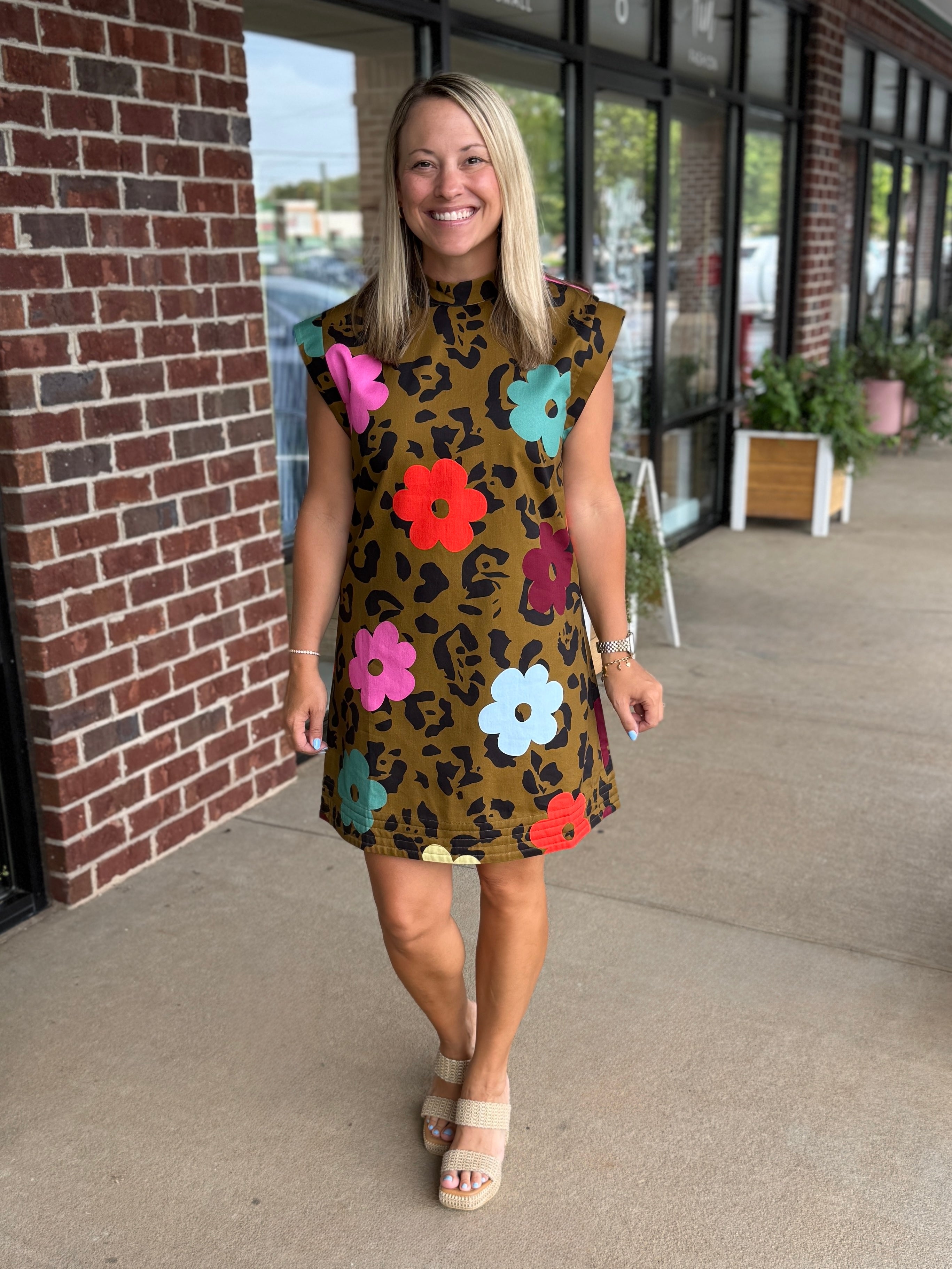 Clothing – Tulip