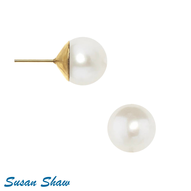 Pearl Studs