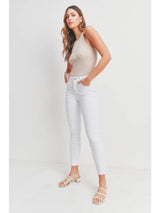Modern Skinny | White